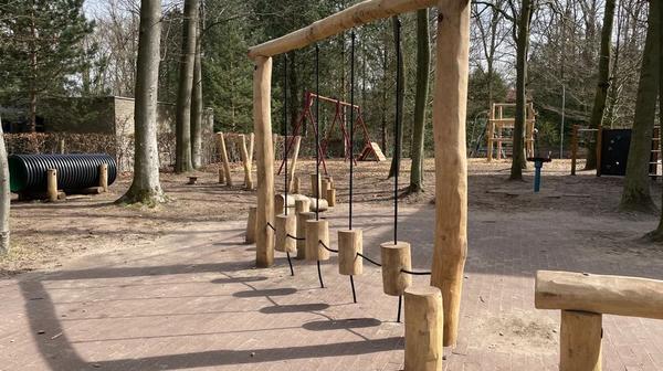 Elan Primair, Huizen