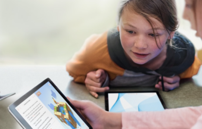 Kinderen zijn creatief en nieuwsgierig. Apple daagt ze uit deze eigenschappen verder te ontwikkelen.