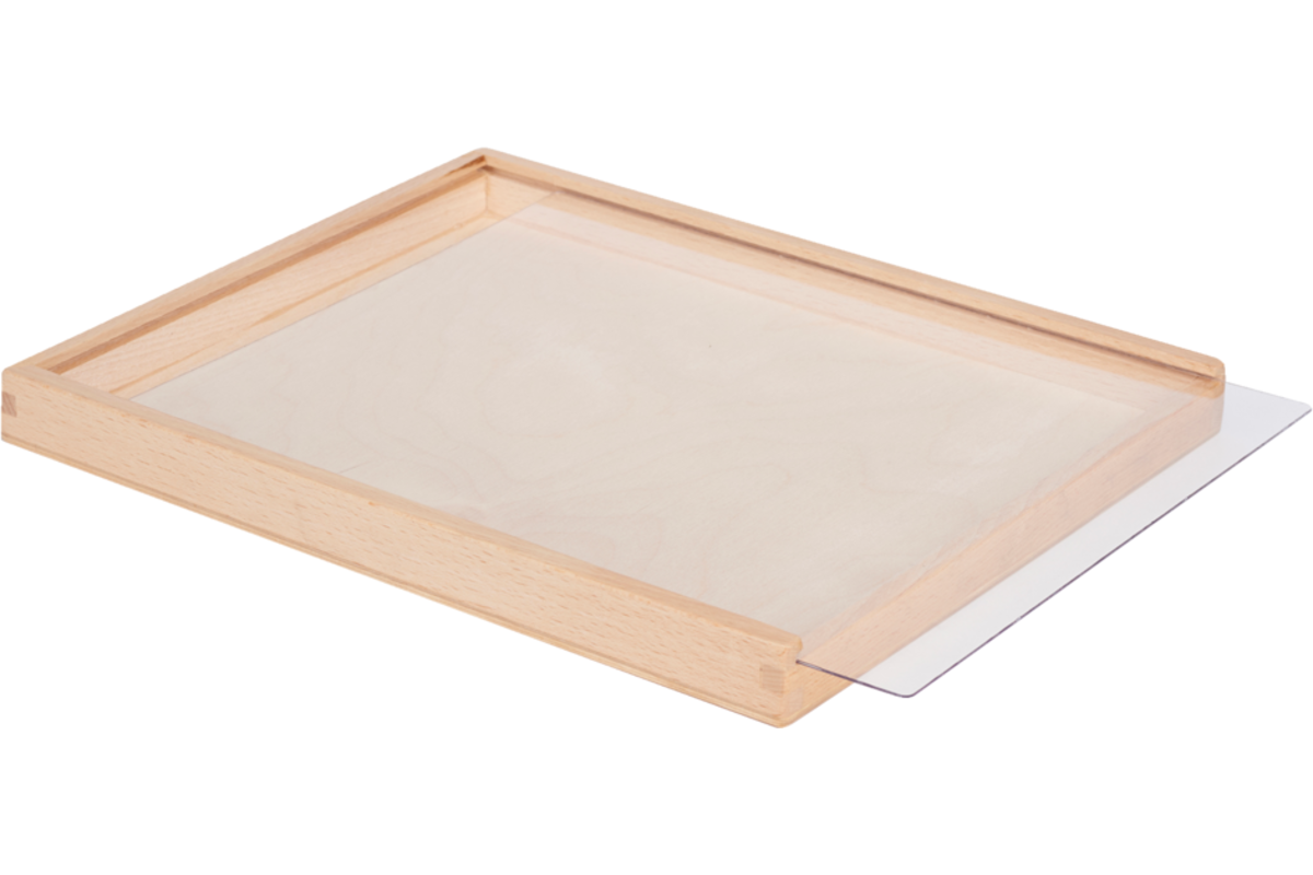 Rolf More - Kist van hout 23 x 29 x 4 cm met schuifdeksel