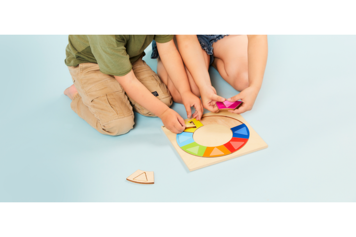 Rolf Puzzels - Reliëfpuzzel ontdek de kleur en vorm - regenboogkring - 16 stukjes