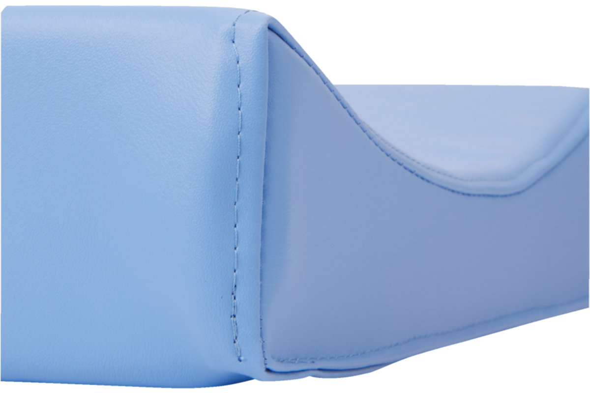 Rolf More - Poppen aankleedkussen 32 cm breed en 50 cm lang, blauw