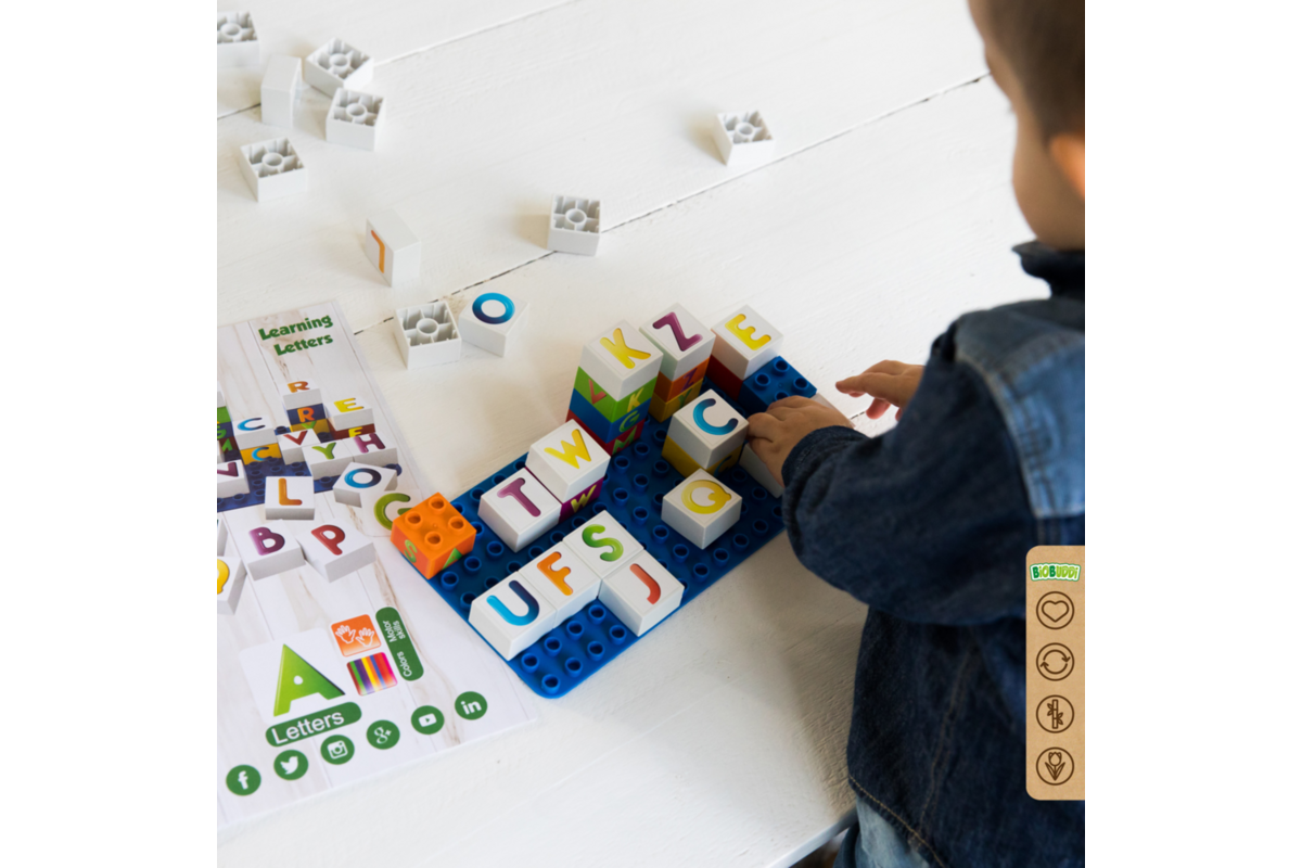 BiOBUDDi Education Big letters