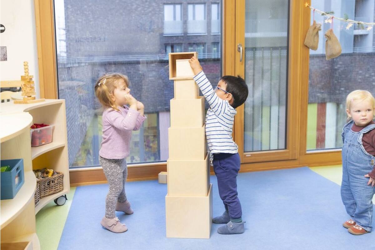 Toren van hout groot formaat