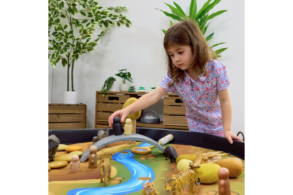 Interactieve kleine wereld safarilandschap