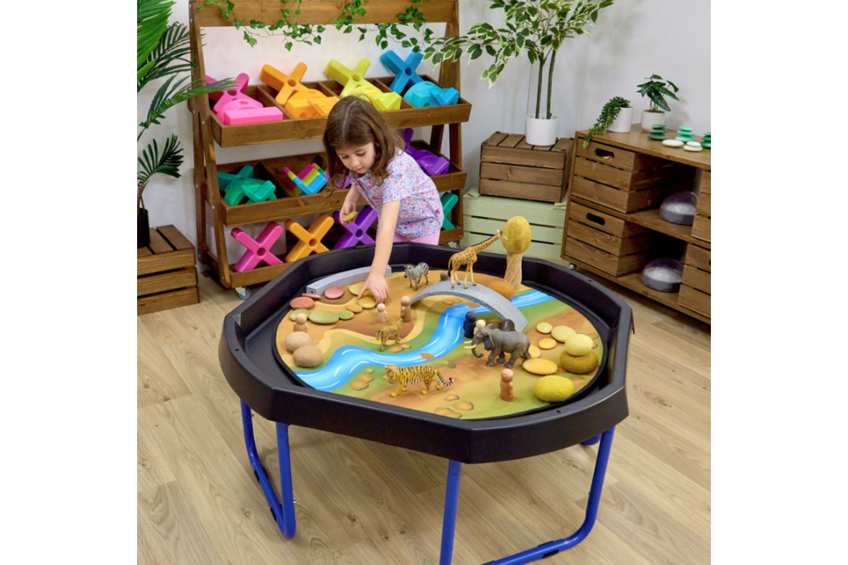 Interactieve kleine wereld safarilandschap