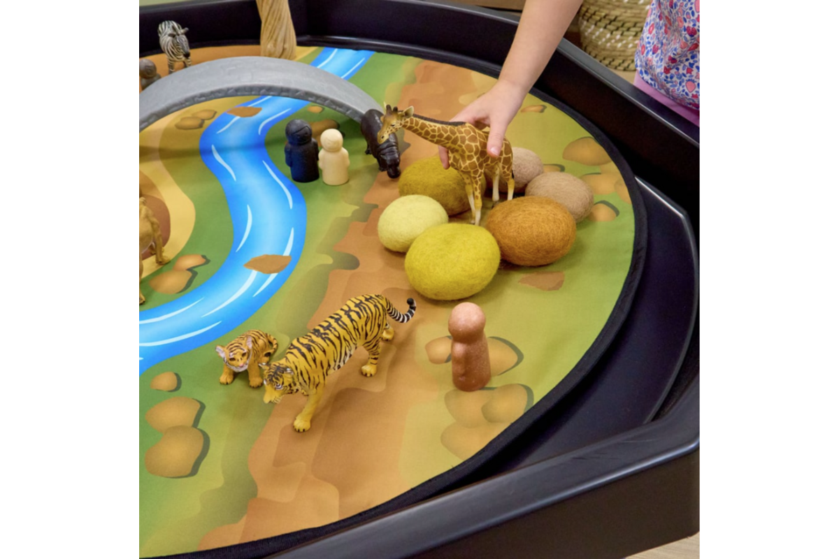 Interactieve kleine wereld safarilandschap