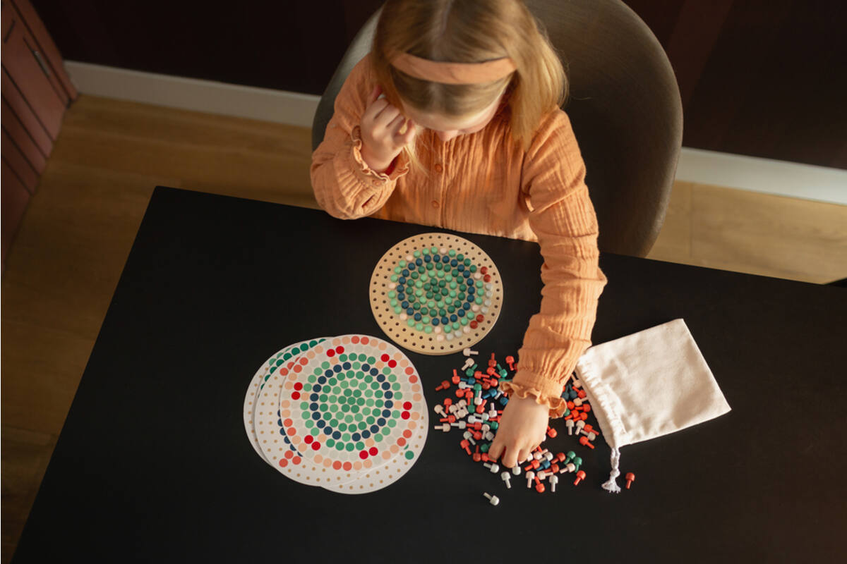 Mosaic Pin Board