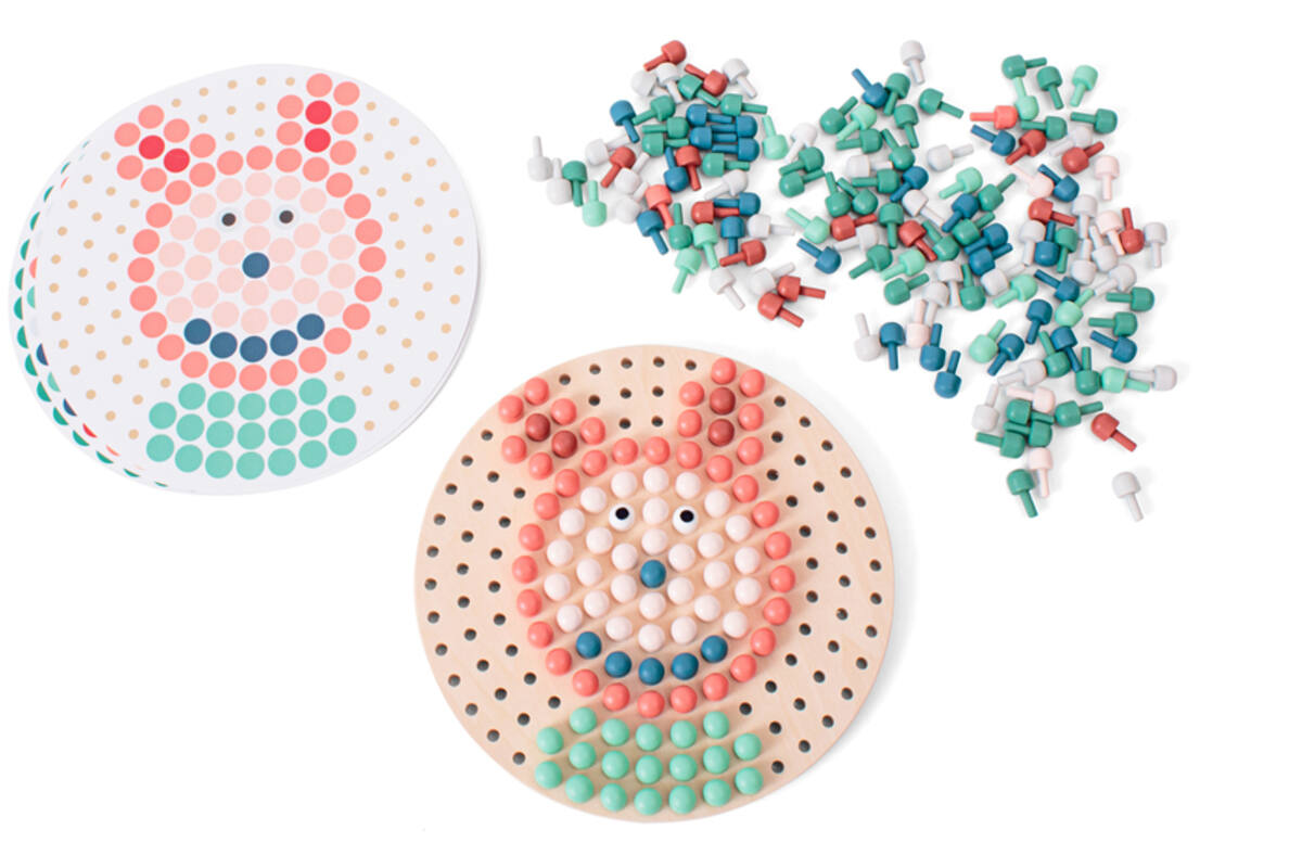 Mosaic Pin Board
