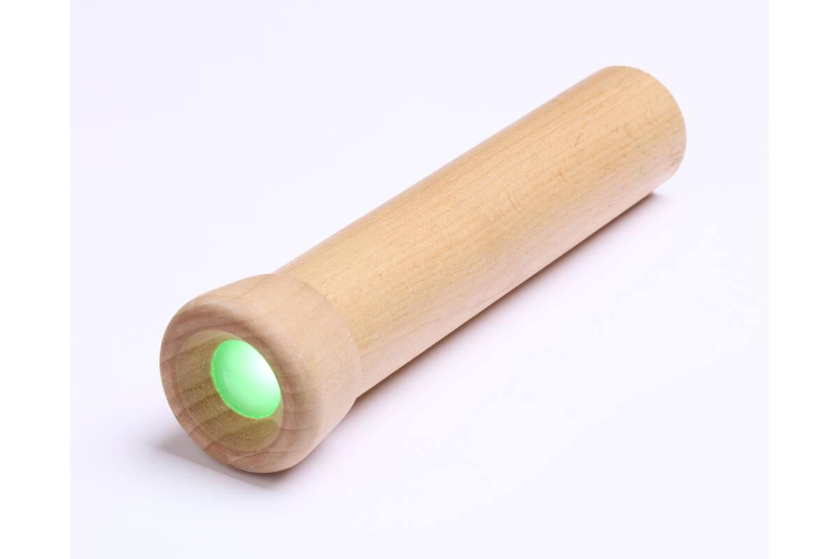 Zaklamp van hout