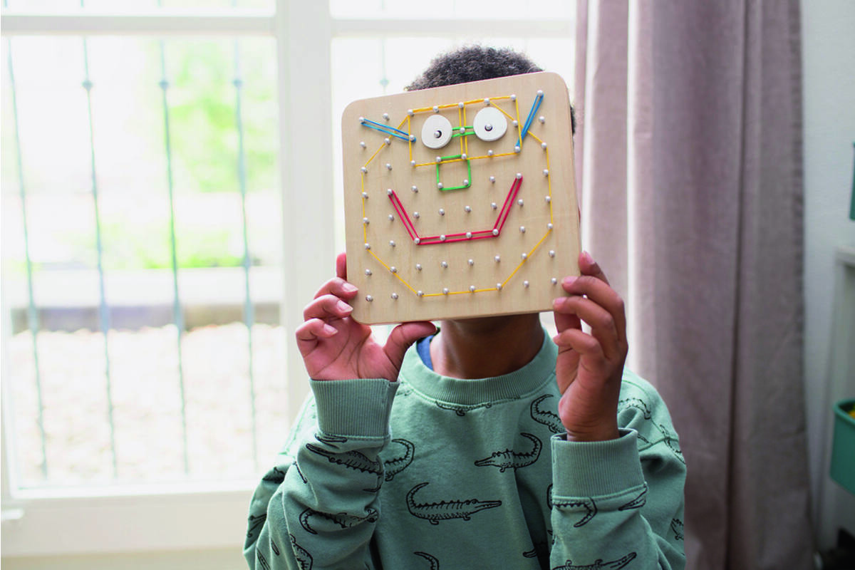 BS | Geoboard
