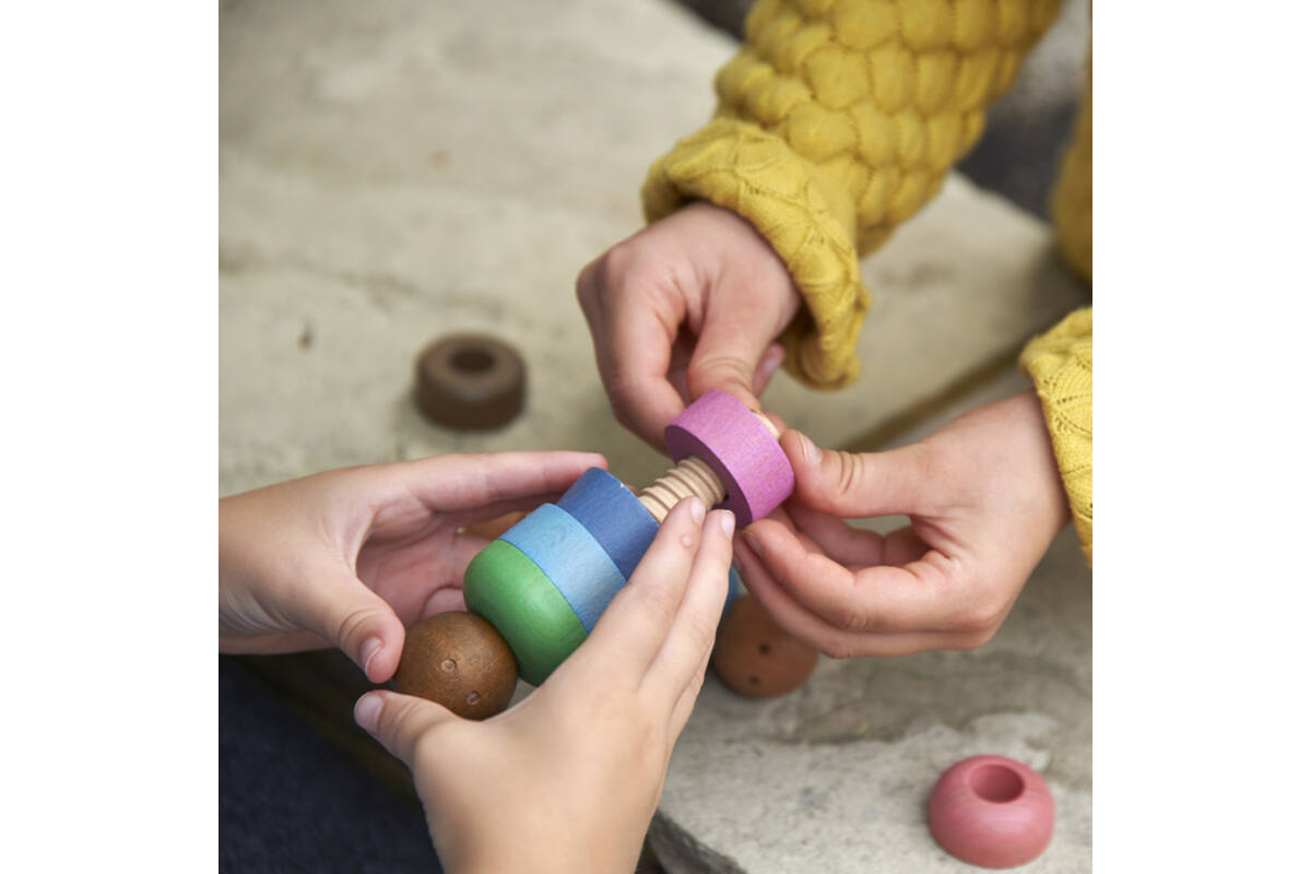 Speelfiguren, regenboog, van hout