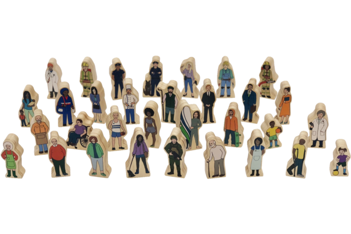 Multiculturele samenleving, 32 houten figuren