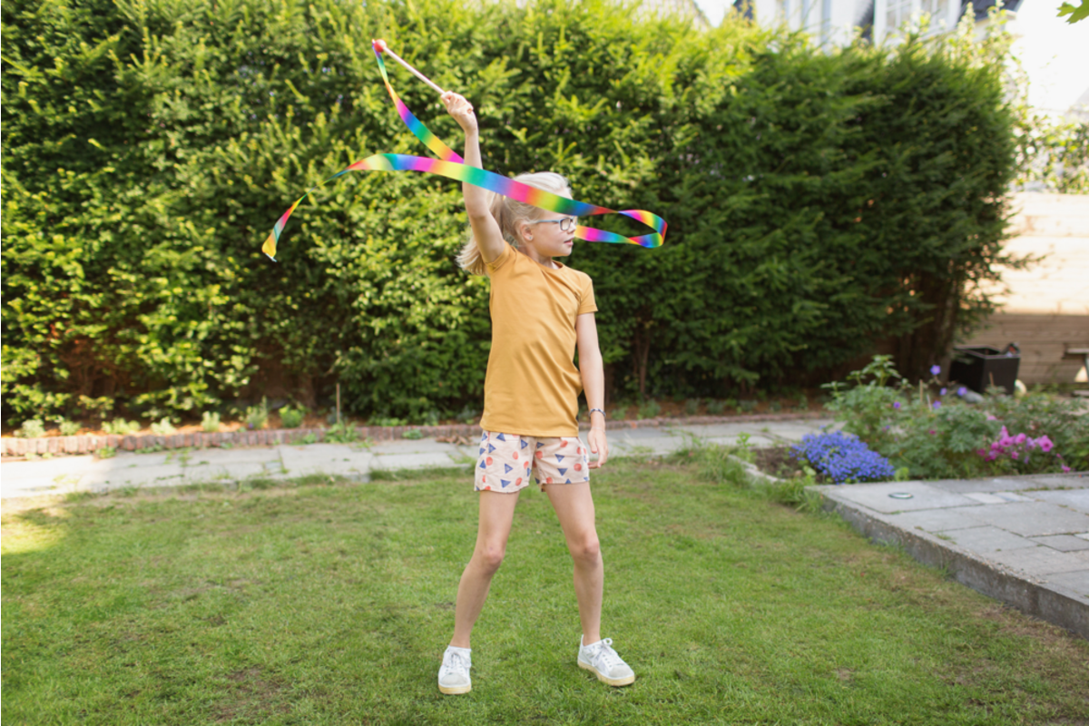 BS | Danslint regenboog 3 meter, houten stok