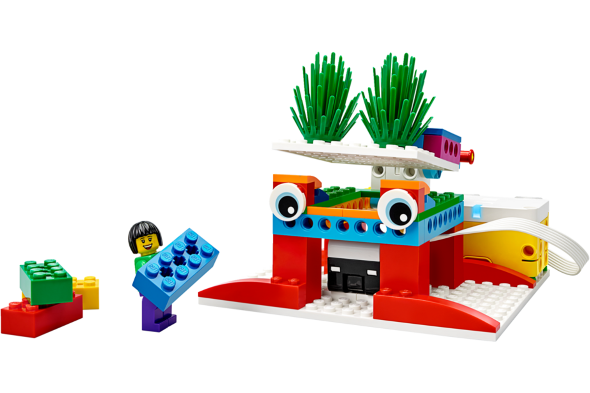 LEGO® Education 45345 SPIKE™ Essential Set