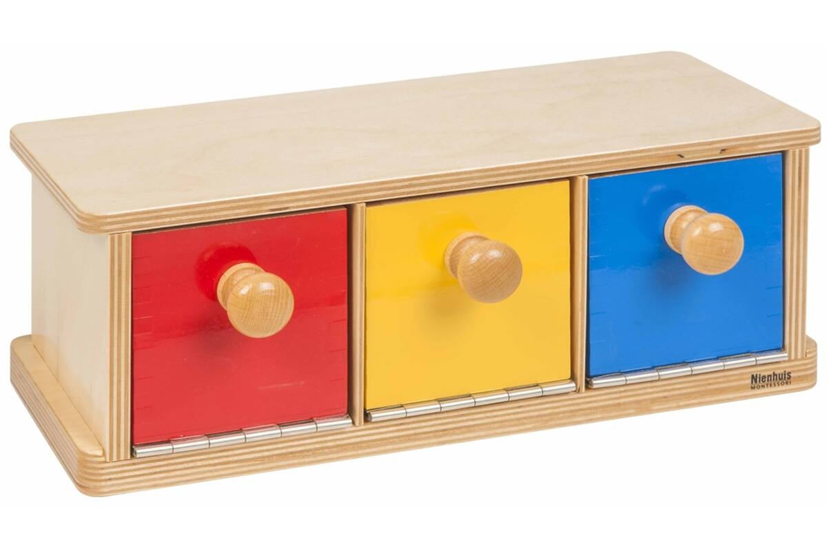 Kistje met drie bakjes