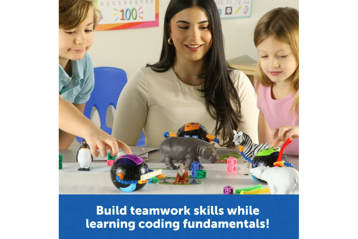 Cooper™ the STEM Robot Classroom Set