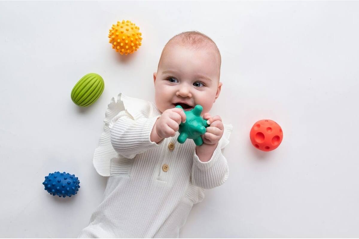 Mom's Care sensorisch speelgoed pastel ballen set - 5 stuks voor baby’s