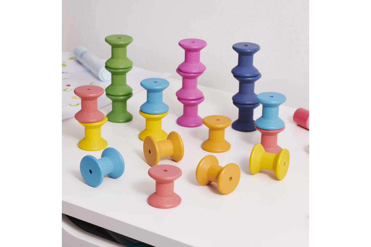Klosjes, regenboog, van hout