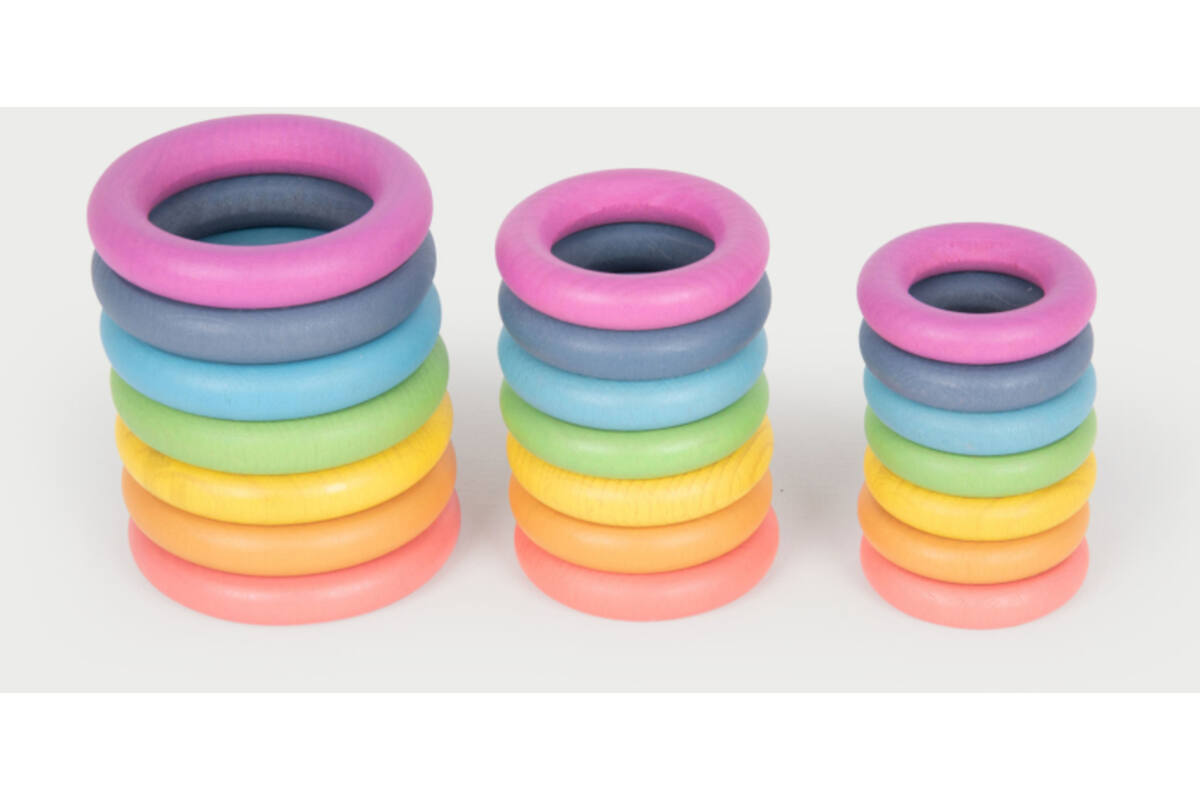 Ringen, regenboog, van hout