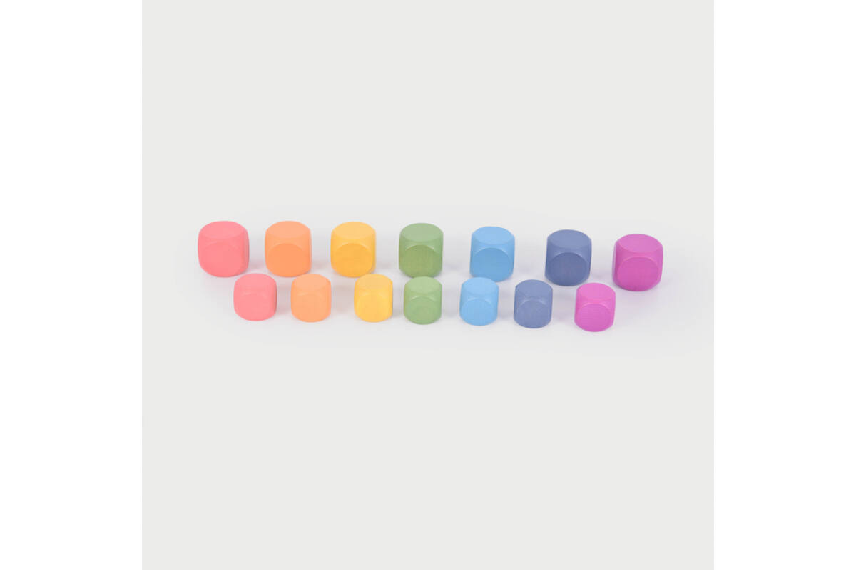 Kubussen, regenboog, van hout
