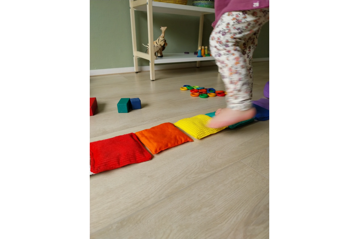 Pittenzakjes sensorisch | regenboog, 6 stuks (past bij Stapelstein)