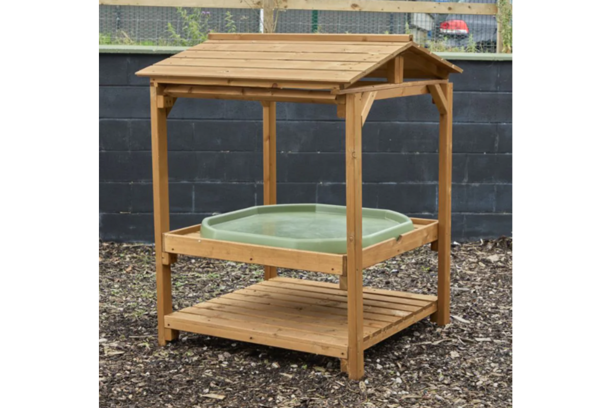 Tuff tray | overdekt huisje