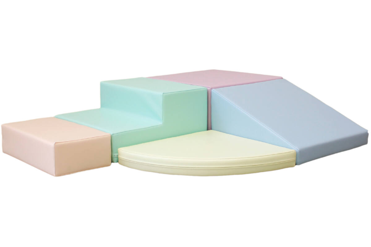 Corner Climber, light pastel