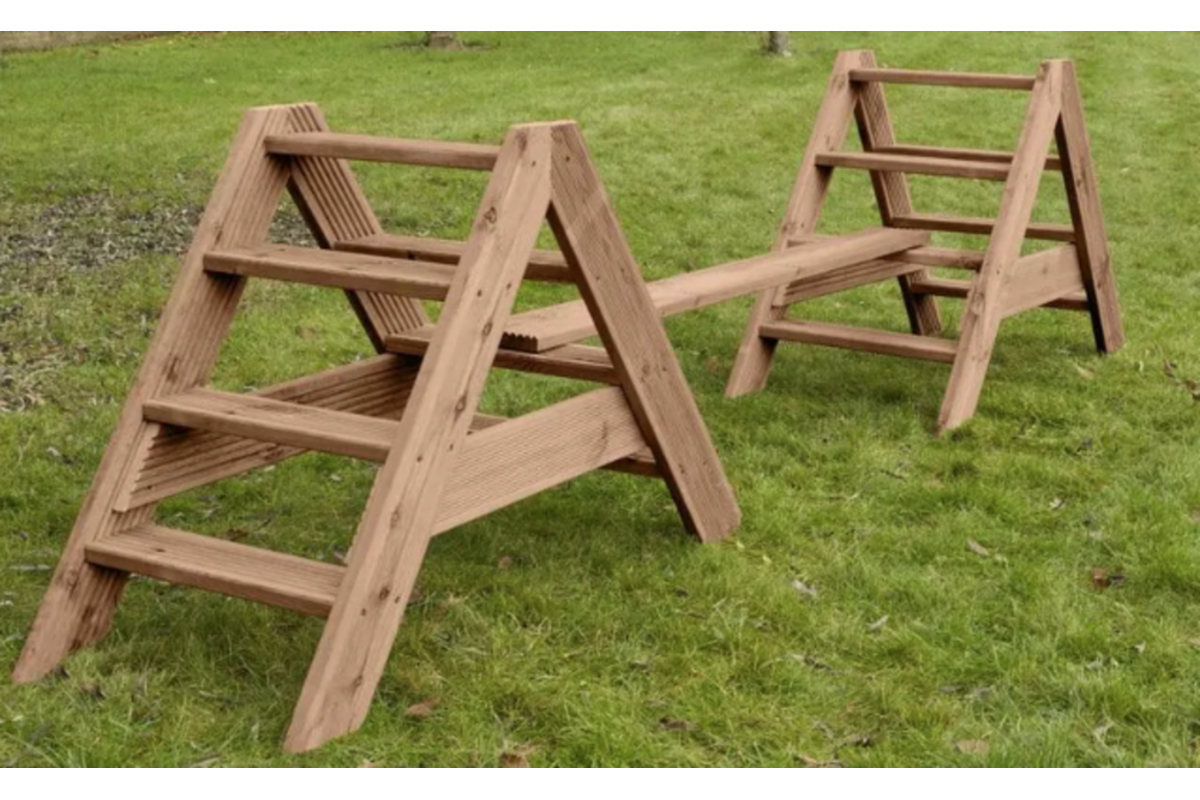 Trapset, 8 onderdelen