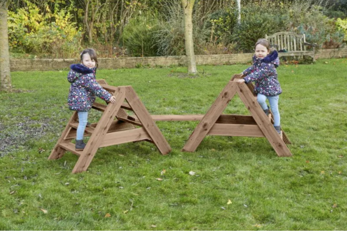 Trapset, 8 onderdelen