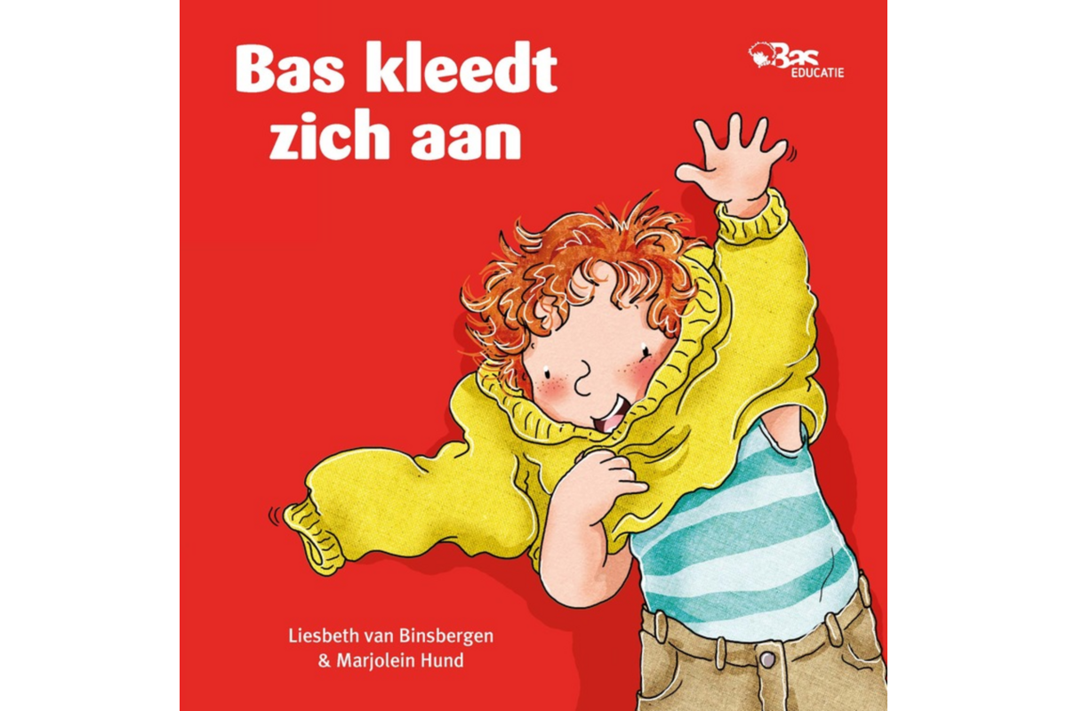 Bas kleedt zich aan