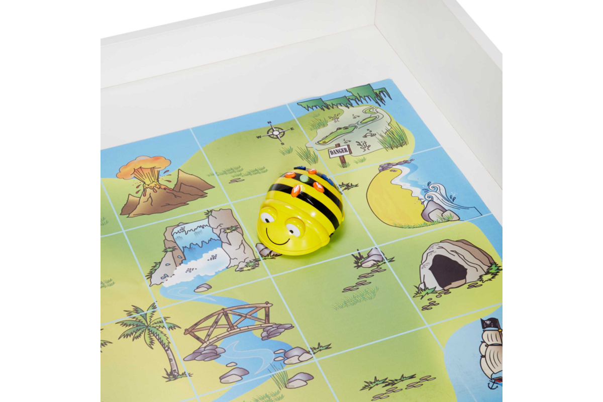 Steamkast hoog 94,7 x 89 x 70,6 cm, wit incl. wielen, excl. laden