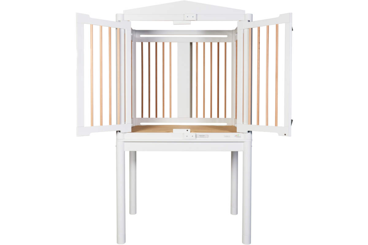 Box hoog Classic enkel wit, spijlen hout blank gelakt