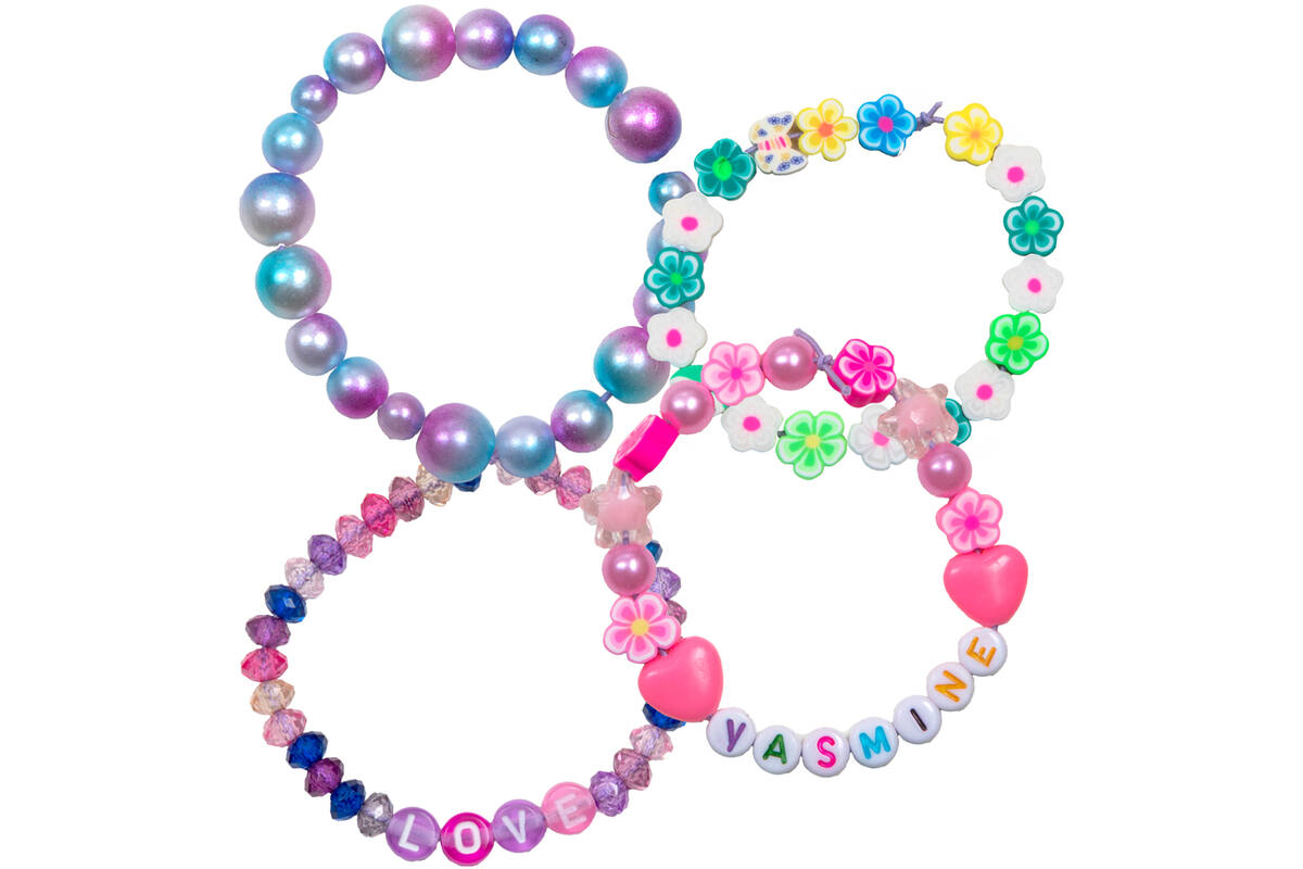 Armbanden maken kralen in doosje assorti