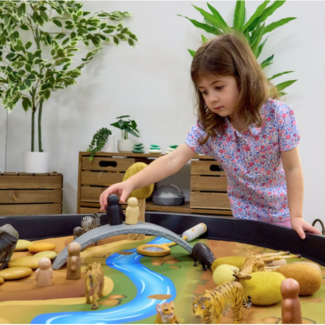 Interactieve kleine wereld safarilandschap