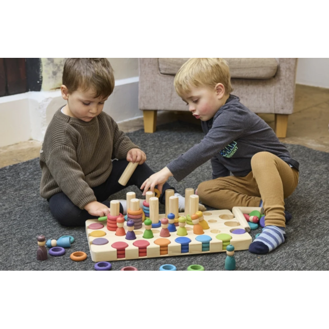 Regenboog ontdekset, loose parts, hout