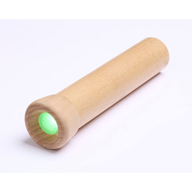 Zaklamp van hout