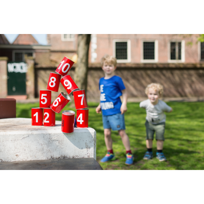 BS | Buitenspeel blikken gooien