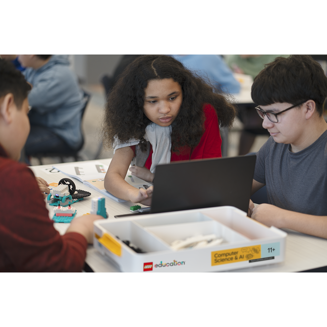 Training LEGO® Education Computer Science & AI
