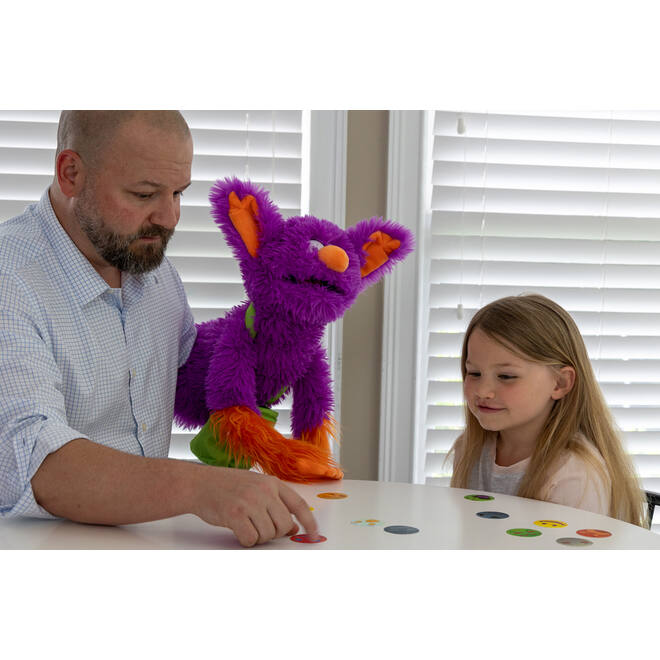Emotie Edgar, pop 51 cm met 12 emotie fiches