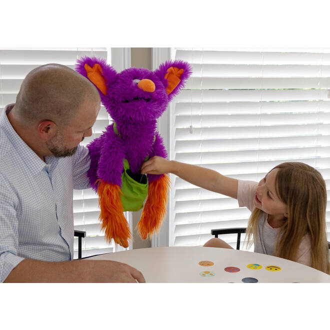 Emotie Edgar, pop 51 cm met 12 emotie fiches