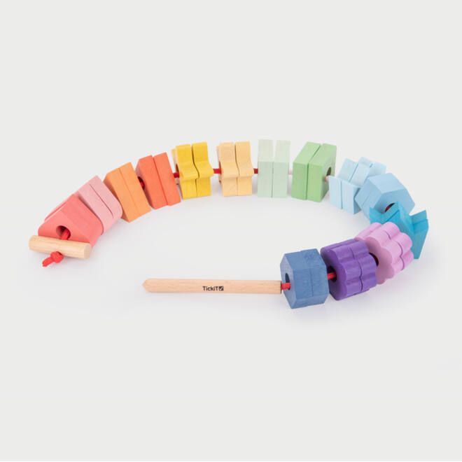 Rijgfiguren, regenboog,van hout
