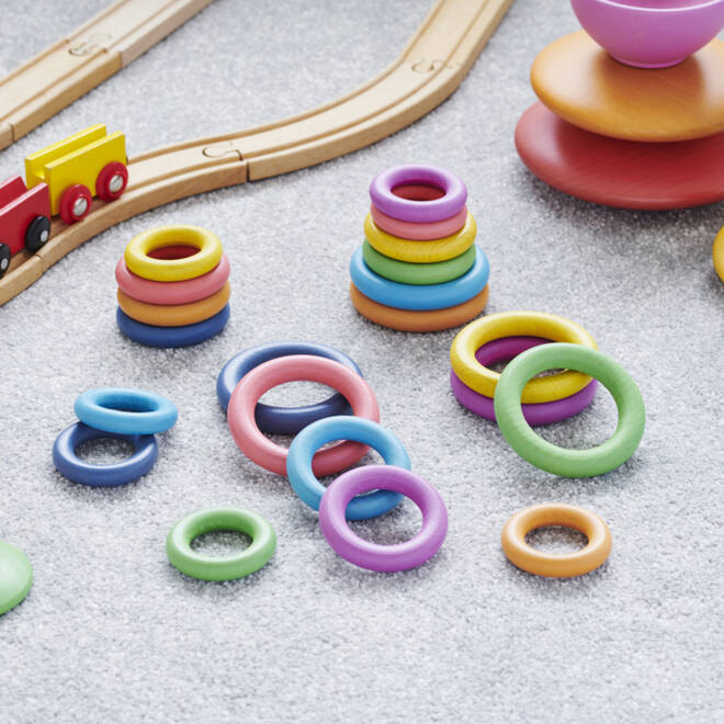 Ringen, regenboog, van hout