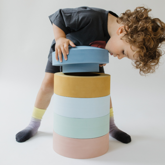 Moes Play - Rainbow Chair Ocean