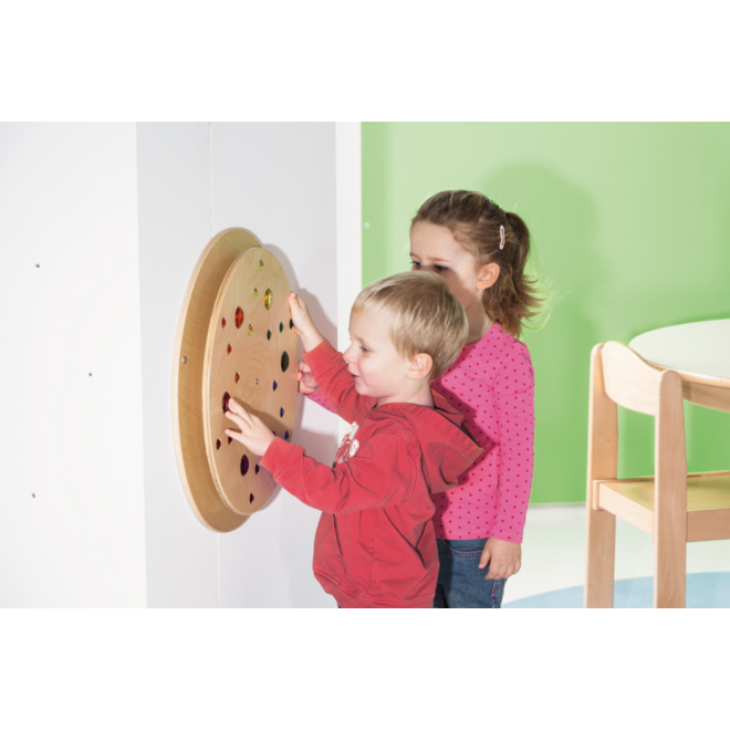 Speelwand met juwelen