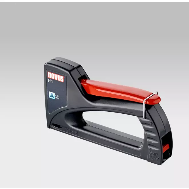 Handtacker Novus J-11