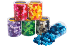 Pompons 2 cm 6 kleuren assorti, 1500 stuks