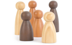 Figuren van hout, groot