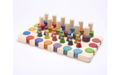 Regenboog ontdekset, loose parts, hout