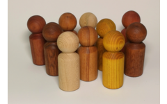 Multiculturele houten mensen
