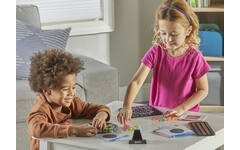 STEM Onderzoekers Geo-Glow Kunst